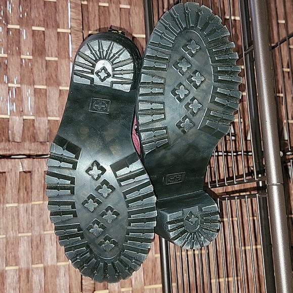 Dr. Martens Persephone Soft Buck Wine High Heel Ankle Boot - Picture 9 of 12